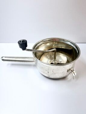 Vintage Foley Food Mill No 101 Stainless Steel 2 QT Masher Ricer Strainer